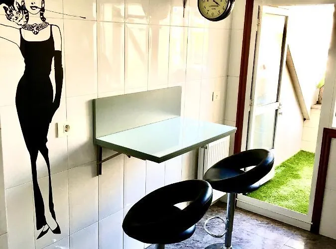 Alojate En Vigo! Piso Acogedor Y Funcional * Vigo